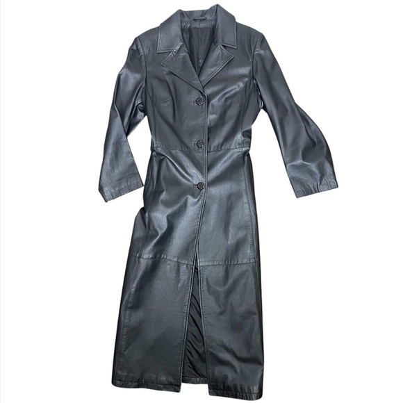 Gerard Jackets & Blazers - Gerard Vintage Italian Leather, Buttons/Belted Trench Coat. Black WM size 46.